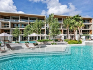 Wyndham Grand Nai Harn Beach Phuket
