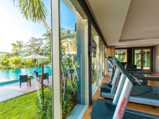 Wyndham Grand Phuket, Kalim Bay