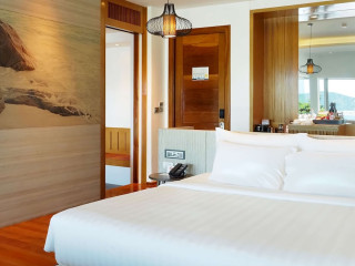Wyndham Grand Phuket, Kalim Bay