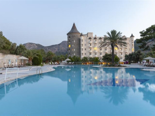 X Life Hotel Sarigerme