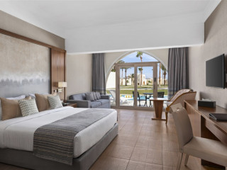 XANADU MAKADI BAY