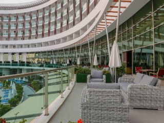 Oasis Apartments Tolo