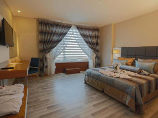 RIXOS DOWNTOWN