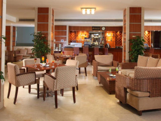 XPERIENCE ST. GEORGE HOMESTAY