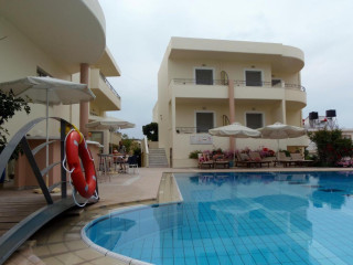 YAKINTHOS HOTEL