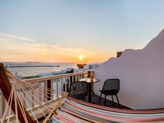 Yalos Hotel Sunset View