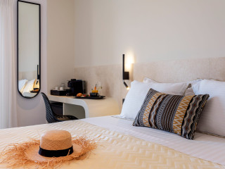 Yalos Hotel Sunset View