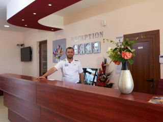 Yalta Hotel