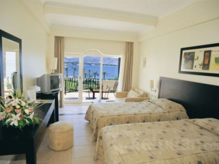 Sofitel The Palm Resort and Spa