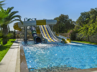 YDORIA RESORT