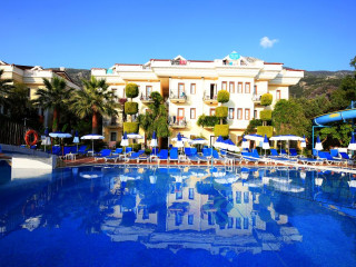 YEL HOLIDAY RESORT