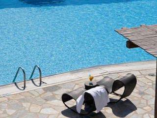 Yiannaki Hotel