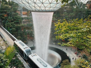 Yotelair Singapore Changi Airport