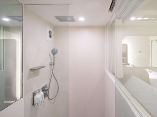 Yotelair Singapore Changi Airport