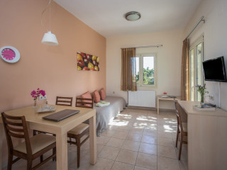 YOUR MEMORIES HOTEL & APARTMENTS