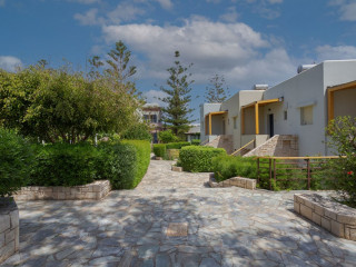 YOUR MEMORIES HOTEL & APARTMENTS