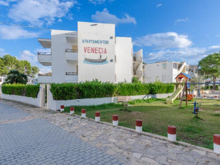 Yourhouse Venecia Apartments