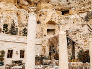 Yunak Evleri Cappadocia Cave Hotel