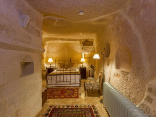 Yunak Evleri Cappadocia Cave Hotel