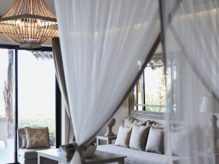 Zawadi Hotel