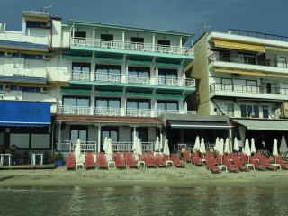 Zefyros Hotel