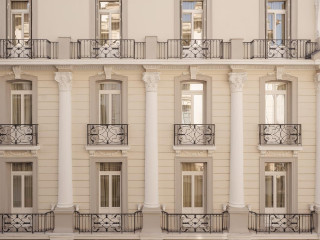 Zenith Premium Suites