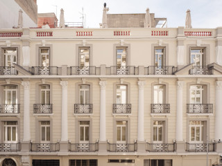 Zenith Premium Suites