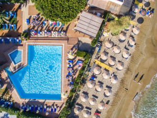 Zephyros Beach Boutique Hotel