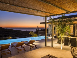 Zeus Exclusive Villas
