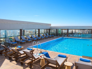 Zeus Wyndham Grand Athens