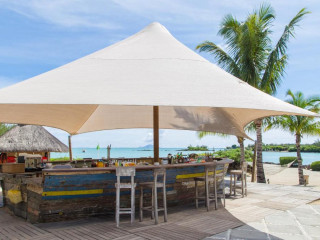 Zilwa Attitude Hotel