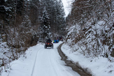 Circuit Clasic 1 Decembrie in Apuseni 5 zile Autocar 2026