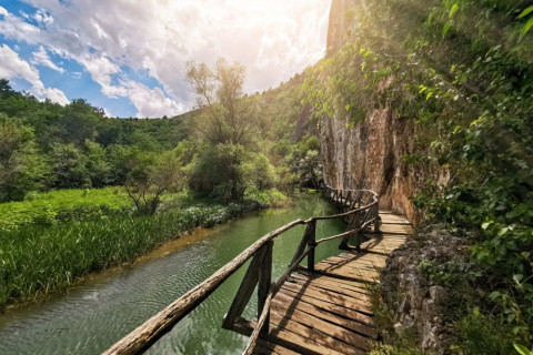 EXCURSIE 2 ZILE BULGARIA ECOPOTECA ISKAR PANEGA SI ZLATEN PARK