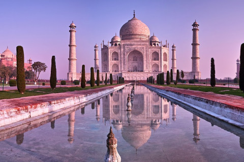 INDIA 2027 - Nestematele Triunghiului de Aur