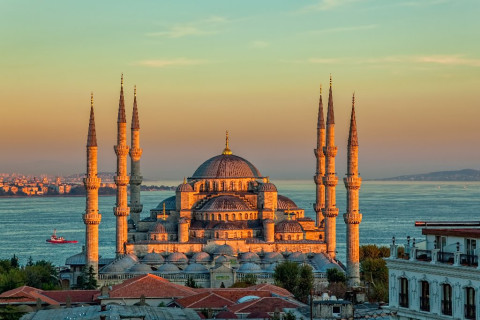 ISTANBUL - Experienta imperiala pe doua continente (autocar) 2026