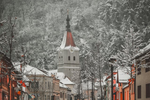 O zi cat o vacanta - 1 Iunie la Dino Parc si Pestera Valea Cetatii 