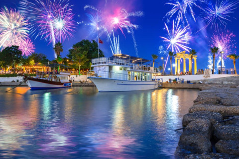 REVELION 2027 KUSADASI ISTANBUL 8 ZILE AUTOCAR