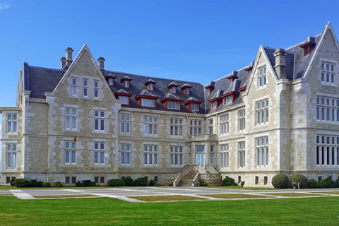 Senior Holidays TARA BASCILOR si NORDUL SPANIEI 8 zile Avion 2026