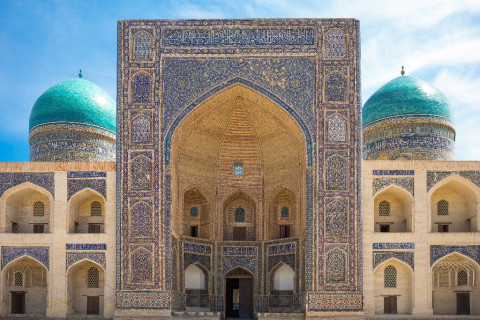 UZBEKISTAN 2027 - Un Revelion intre palate, medrese si orase legendare