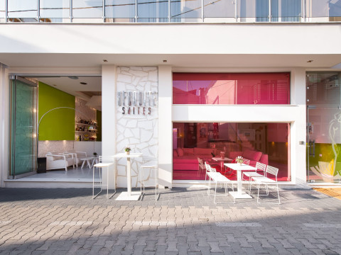 Afrodite Suites