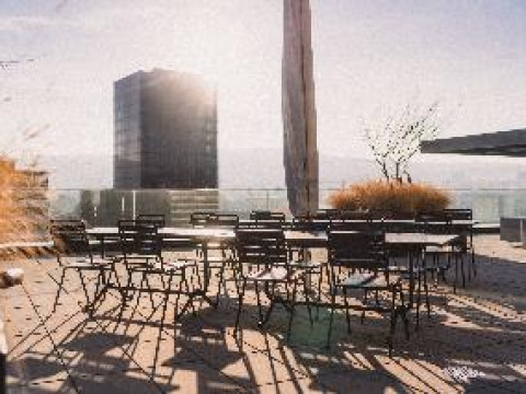 a-ja Zürich. Das City-Resort.
