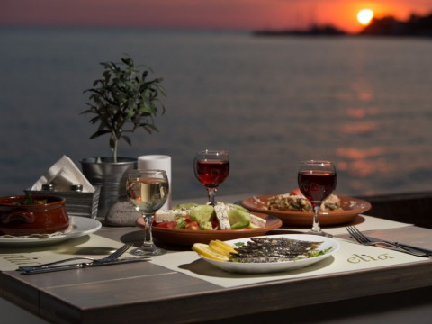 Olive Press Hotel  Apartments