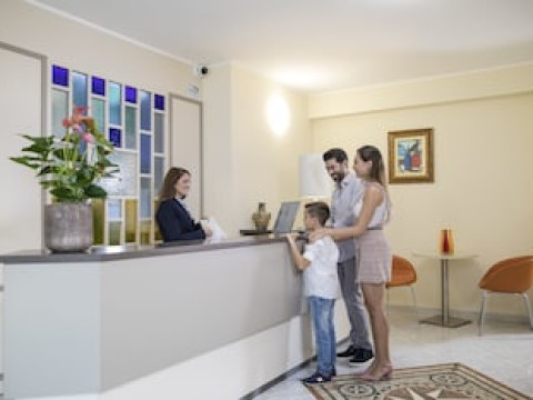 LU’ HOTEL MALADROXIA