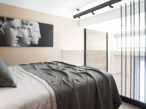 11 Enteka Acropolis Suites