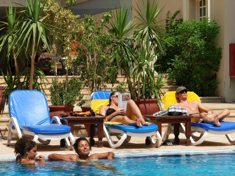 ELYSEES HOTEL