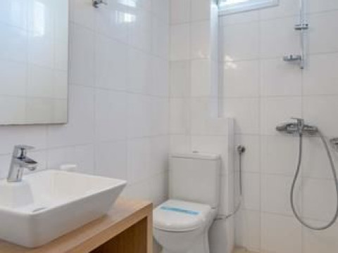 KROUZERI BEACH APARTMENTS