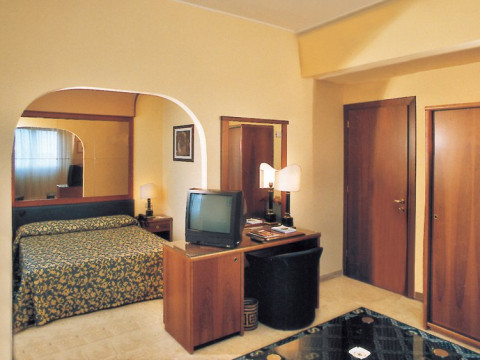 SAVOY