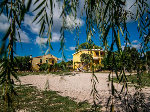 AGRITURISMO CARRUCANA