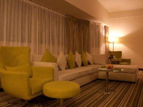 AAVRI HOTEL
