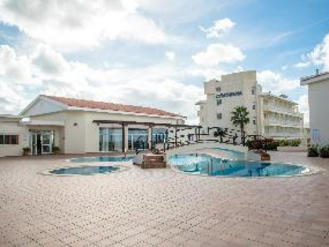 CYNTHIANA BEACH HOTEL